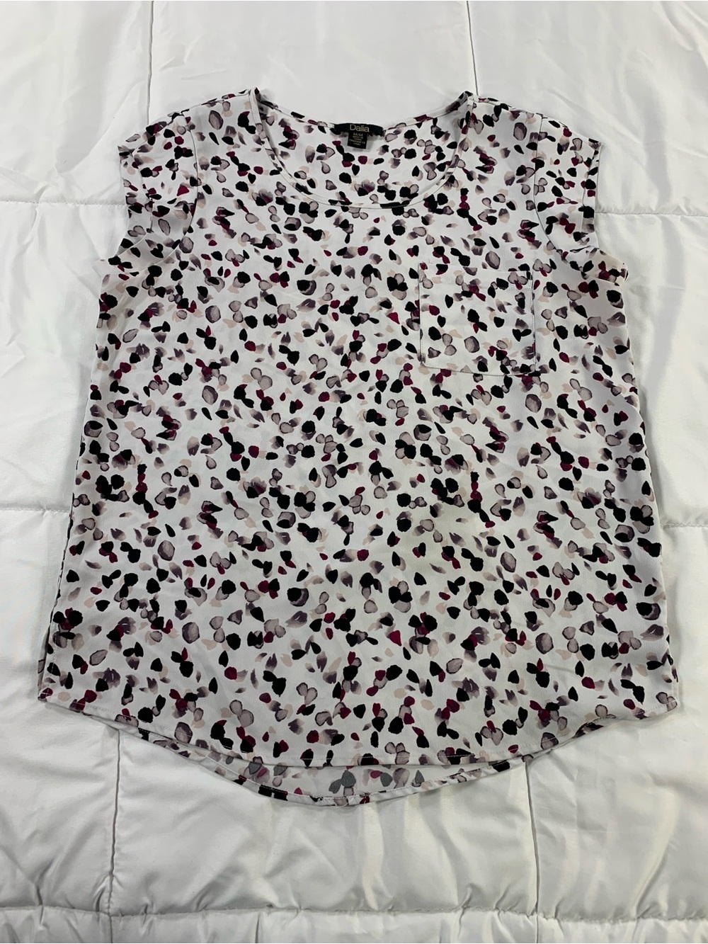 Pre loved DALIA shirts womens size M